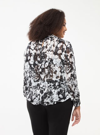 Blusa con colletto arricciato