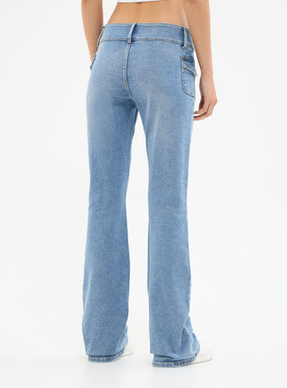 Jeans a zampa con vita bassa