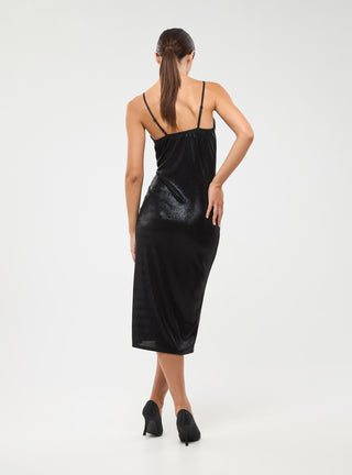 Vestito laminato con spacco e arricciatura laterale