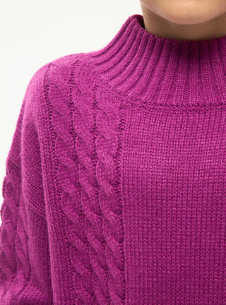 Maglia lupetto crop con trecce