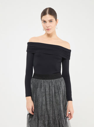 Body elasticizzato con spalle scoperte