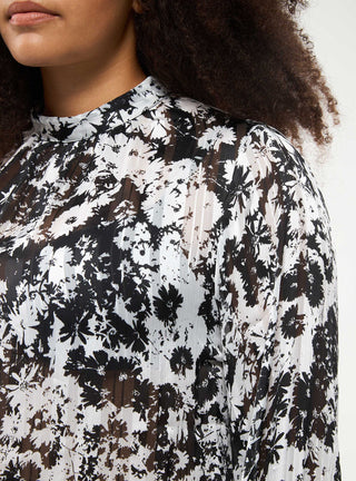 Blusa con colletto arricciato